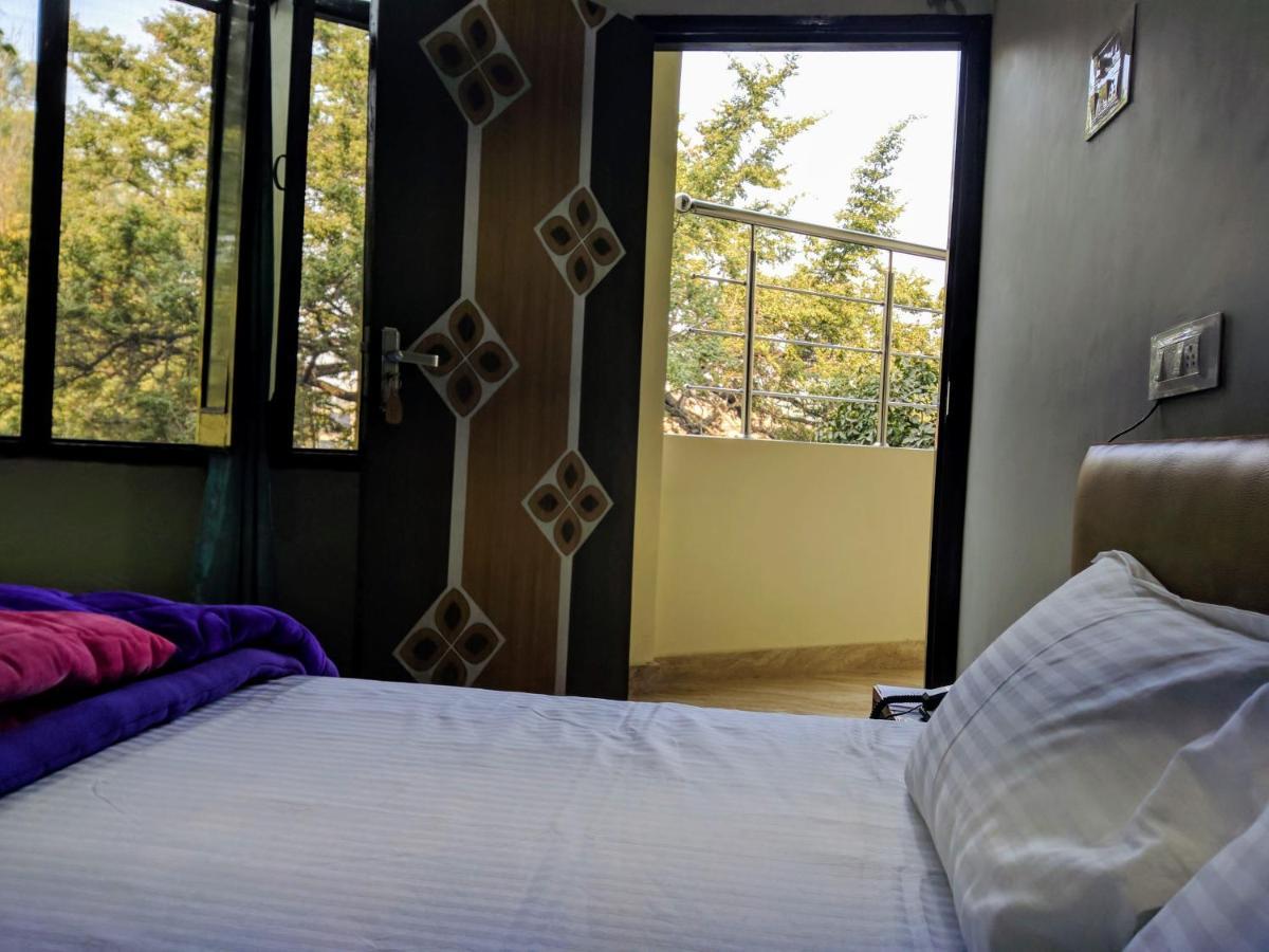 Mye Home Stay - Near Golden Temple Amritsar Esterno foto